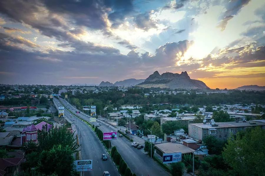 Kokand - Uzbekistan-Kyrgyzstan border - Osh